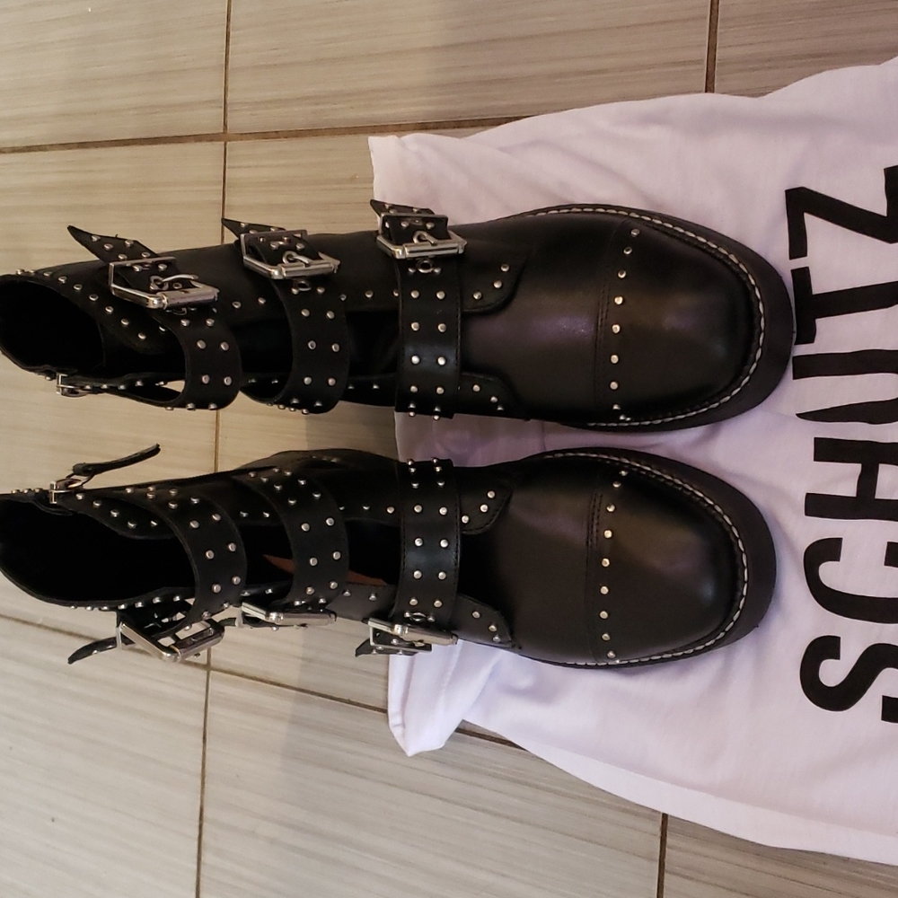 SHUTZ MOTOBUCKLED ANKLE BOOTIES